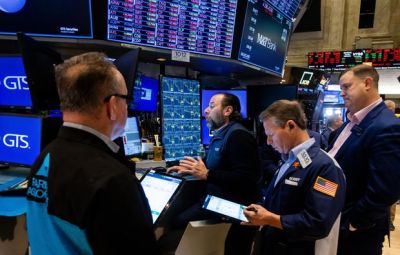 Wzrost indeksów Wall Street. Amazon drożeje o ponad 15 proc.